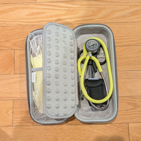 Stethoscope case - Picture 4 of 5